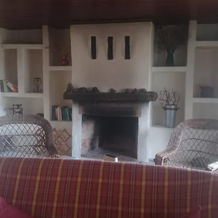 Complejo Rural La Brujita 3*